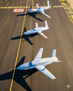 Shora: Avenger, XQ-67A a YFQ-42A. Kredit: GA-ASI.