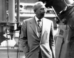 Walter Wilhelm Heinrich Baade, jedna z klíčových postav astrofyziky minulého století. Zdroj: https://www.aavso.org/