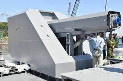 Japonsko intenzivně pracuje na svém railgunu. Kredit: JMSDF.