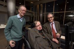 Roger Penrose je úplně napravo, uprostřed je Steven Hawking a nalevo je Andrew Wiles (zdroj Twitter OxUniMaths).