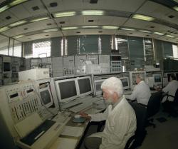 Velín synchrotronu U-70, dodnes nejvýkonnějšího urychlovače v Rusku. Kredit: RIA Novosti / Wikimedia Commons.