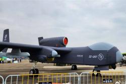 Model dronu Jiutian SS-UAV na veletrhu v Ču-chaji. Kredit: China Social Network.