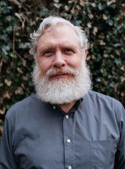 George Church (2018). Kredit: Heyytessa / Wikimedia Commons.