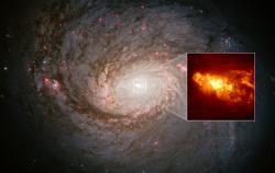 Aktivní galaxie NGC 1068 s aktivní galaktickou černou dírou uvnitř by mohla být zdrojem vysokoenergetických neutrin (zdroj NASA)