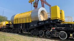 Testování průběhu nakládání s kontejnery s vyhořelým palivem určenými pro železniční přepravu při přípravě na elektrárně Rovno v listopadu 2021 (zdroj Holtec).