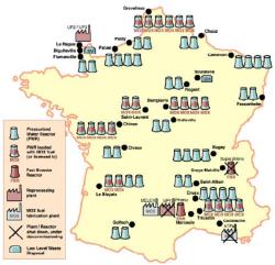 Přehled umístění jednotlivých jaderných zařízení ve Francii. V současné době jsou odstaveny i dva bloky v elektrárně Fessenheim. (Zdroj Carlos E. Velasquez et al, Assessment of the French nuclear energy systém – A case study, Energy Strategy Reviews, vol 30, July 2020, 100513)