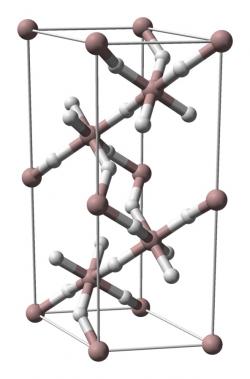 Struktura materiálu hydridu hlinitého. Kredit: Ben Mills / Wikimedia Commons.