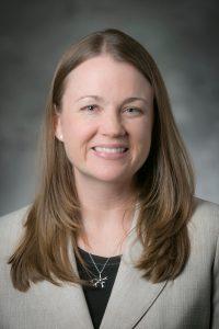 Amanda Hargrove je profesorkou chemie na Duke University. Její tým zvolil pro boj s koronaviry novou strategii. Kredit: Duke Univ.