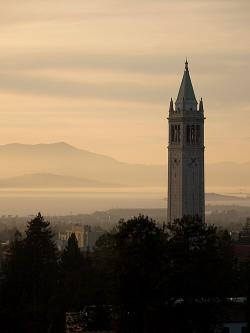Logo. Kredit: University of California Berkeley. Logo. Kredit: University of California Berkeley.