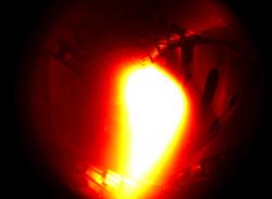 První plazma stellarátoru Wendelstein 7-X v roce 2015. Kredit: IPP.
