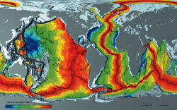 Podmořské riftové zóny – černé linie v červených plochách. Kredit: NOAA, Saperaud, Wikimedia Commons.