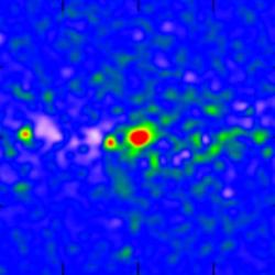 Podezřelé emise gama záření v centru Mléčné dráhy. Kredit: Daylan et al. (2016).