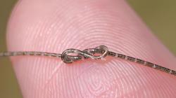 Čínský odolný vláknový čip Kredit: China Daily via Interesting Engineering. Čínský odolný vláknový čip Kredit: China Daily via Interesting Engineering.