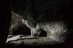 Ídská jeskyně na planině Nida, asi 1500 m n. m. Kredit: Zde, Wikimedia Commons.