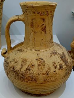 Džbán z Afrati na Krétě, 675 až 640 před n. l. Archeologické muzeum v Irakliu (Hérakleion). Kredit: Olaf Tausch, Wikimedia Commons. Licence CC 3.0.