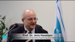 Prof.Dr. Jens Haueisen, vedoucí kolektivu na Institut biomedicínského inženýrství a informatiky. Kredit: Zewail City of Science, Technology, and Innovation.