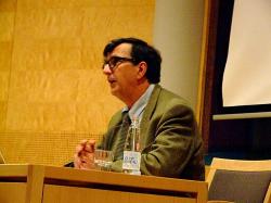 Bruno Latour roku 2005. Kredit: Jerzy Kociatkiewic, Wikimedia Commons. Licence CC 2.0.