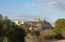 Akropolis od Filopappova památníku. Kredit: Ad Meskens, Wikimedia Commons. Licence CC 4.0.