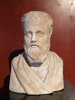 Sofista Isokratés. Římská busta podle řecké plastiky z 3. století před n. l. Neues Museum Berlin, Sk 301. Kredit: Carole Raddato, Wikimedia Commons. Licence CC 2.0. Sofista Isokratés. Římská busta podle řecké plastiky z 3. století před n. l. Neues Museum Berlin, Sk 301. Kredit: Carole Raddato, Wikimedia Commons. Licence CC 2.0.