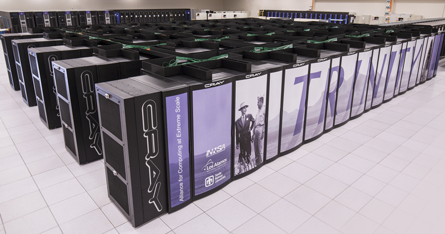 Superpočítač Trinity. Kredit: Los Alamos National Laboratory.