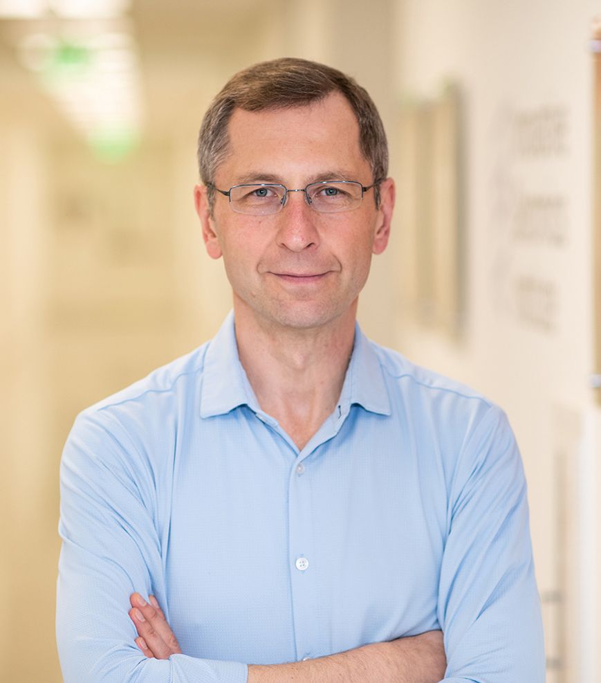 Fjodor Urnov je ředitelem terapeutického výzkumu a vývoje na Inovative Genomics Institute, jehož zaměřením je léčba v kojeneckém věku založená na platformě CRISPR. Spolu s Centrem pro pediatrické CRISPR Cures se snaží vytvořit platformu škálovatelnýc
