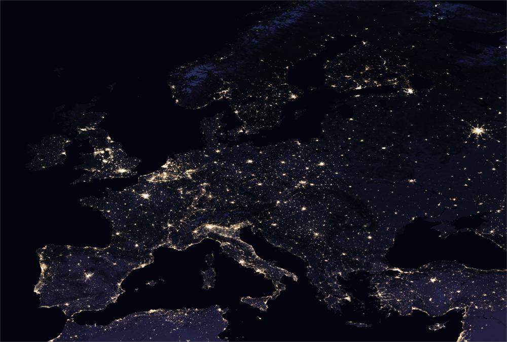 Osvětlení podle některých odhadů představuje asi 20 procent celosvětové spotřeby energie. Z vyjádření expertů na stav naší přenosové soustavy, spolu s nastolováním green dealu, čas energetických blockoutů nemusí být daleko. Rostliny mají vlastní ener